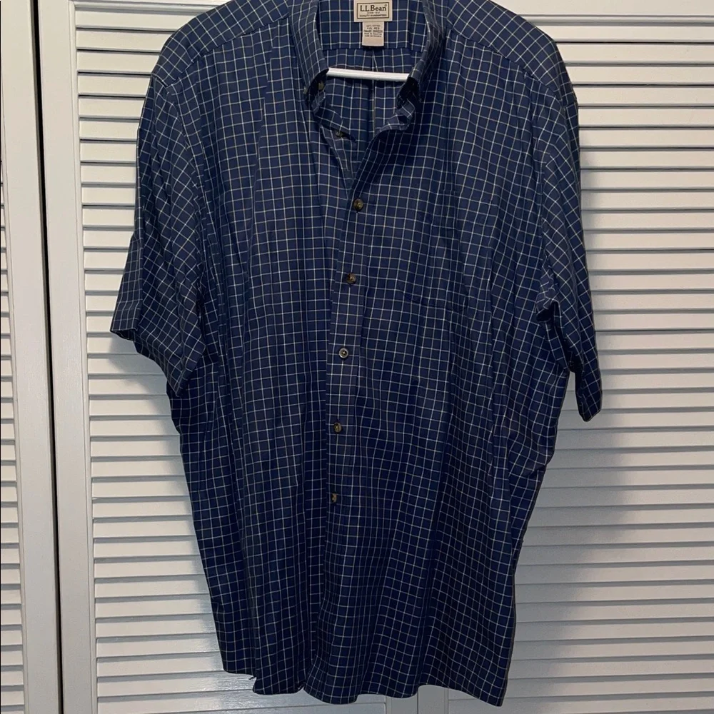 L.L. Bean Men's Navy Plaid Button Down Shirt, XXL-REG